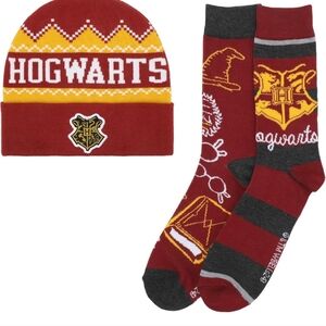 Harry Potter Hogwarts Crest and Icons Beanie & 2 Pack Crew Socks Set